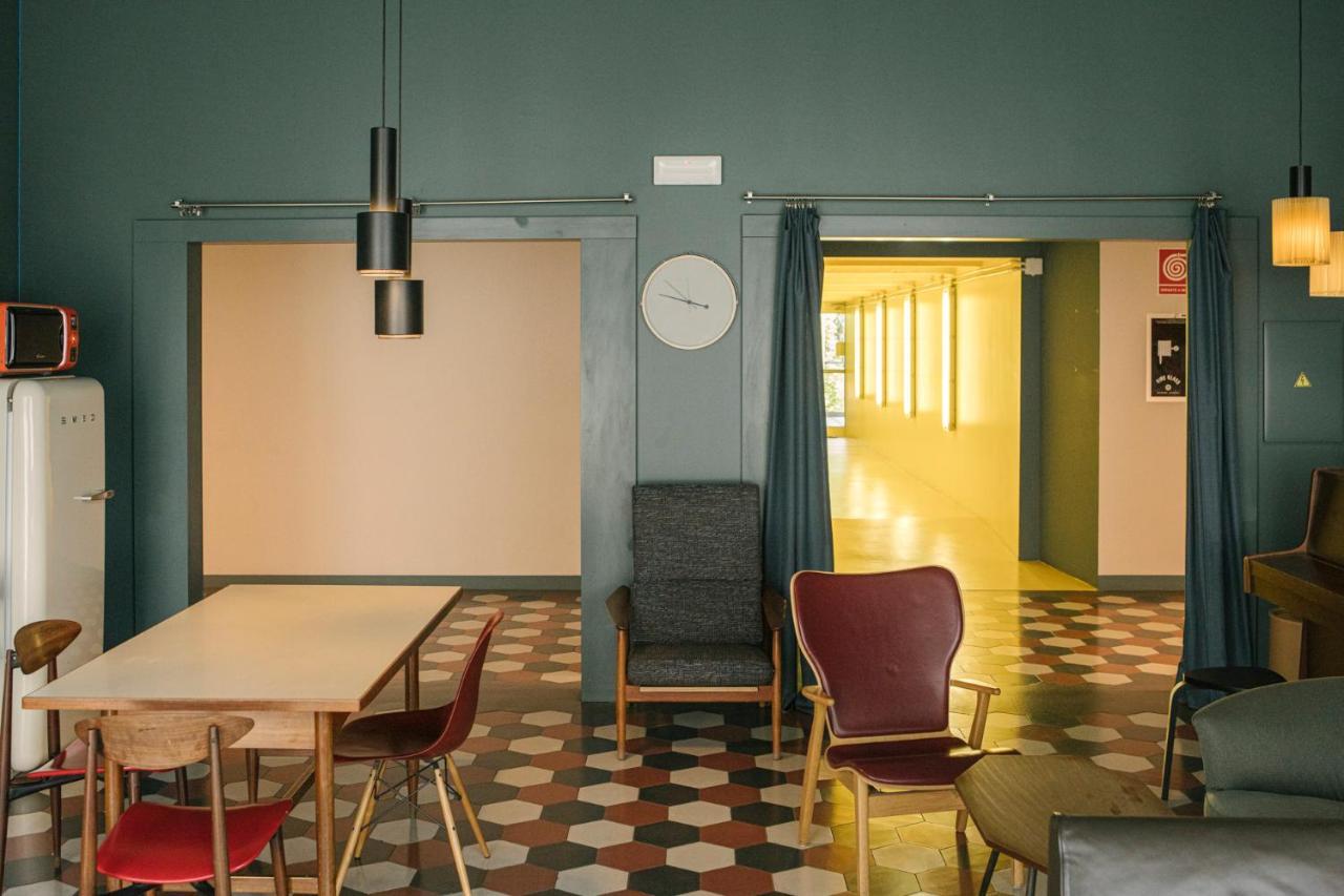 Casabase Hostel Milan Exterior photo