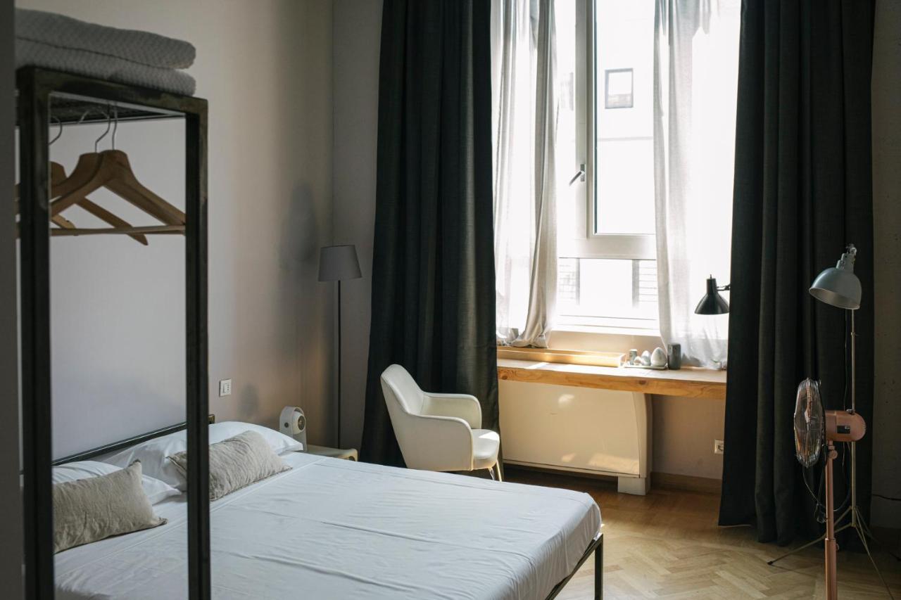 Casabase Hostel Milan Exterior photo