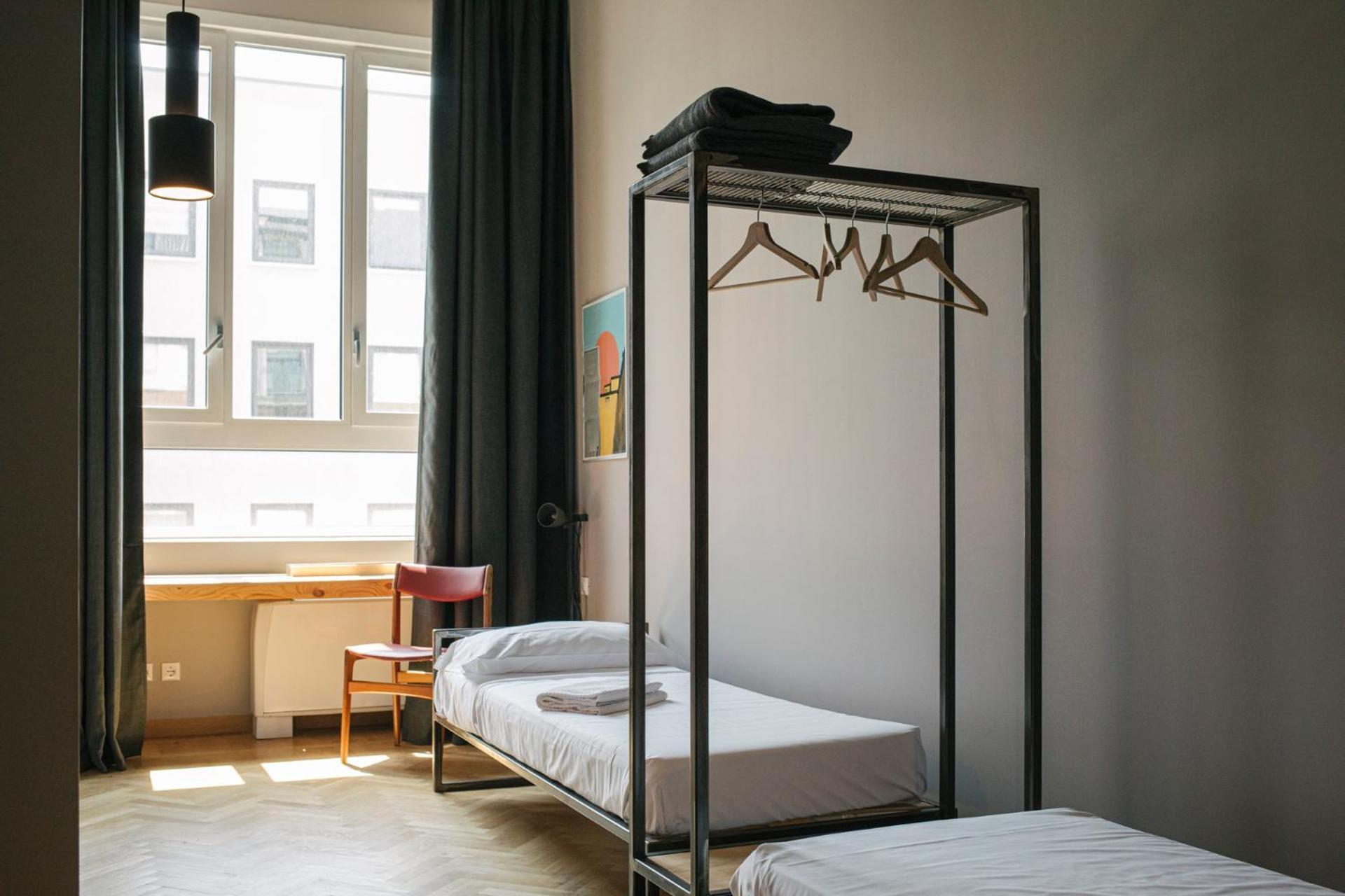 Casabase Hostel Milan Exterior photo